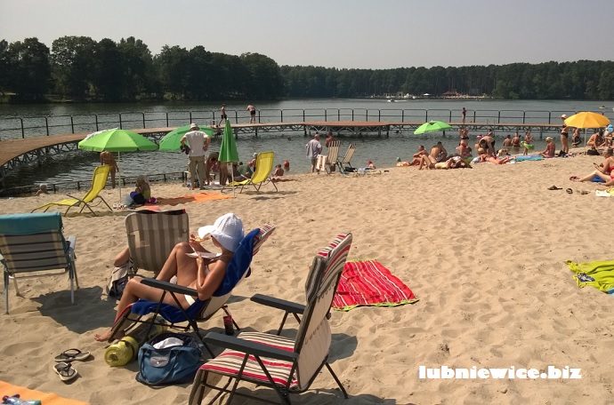 lubniewice lakeside beach